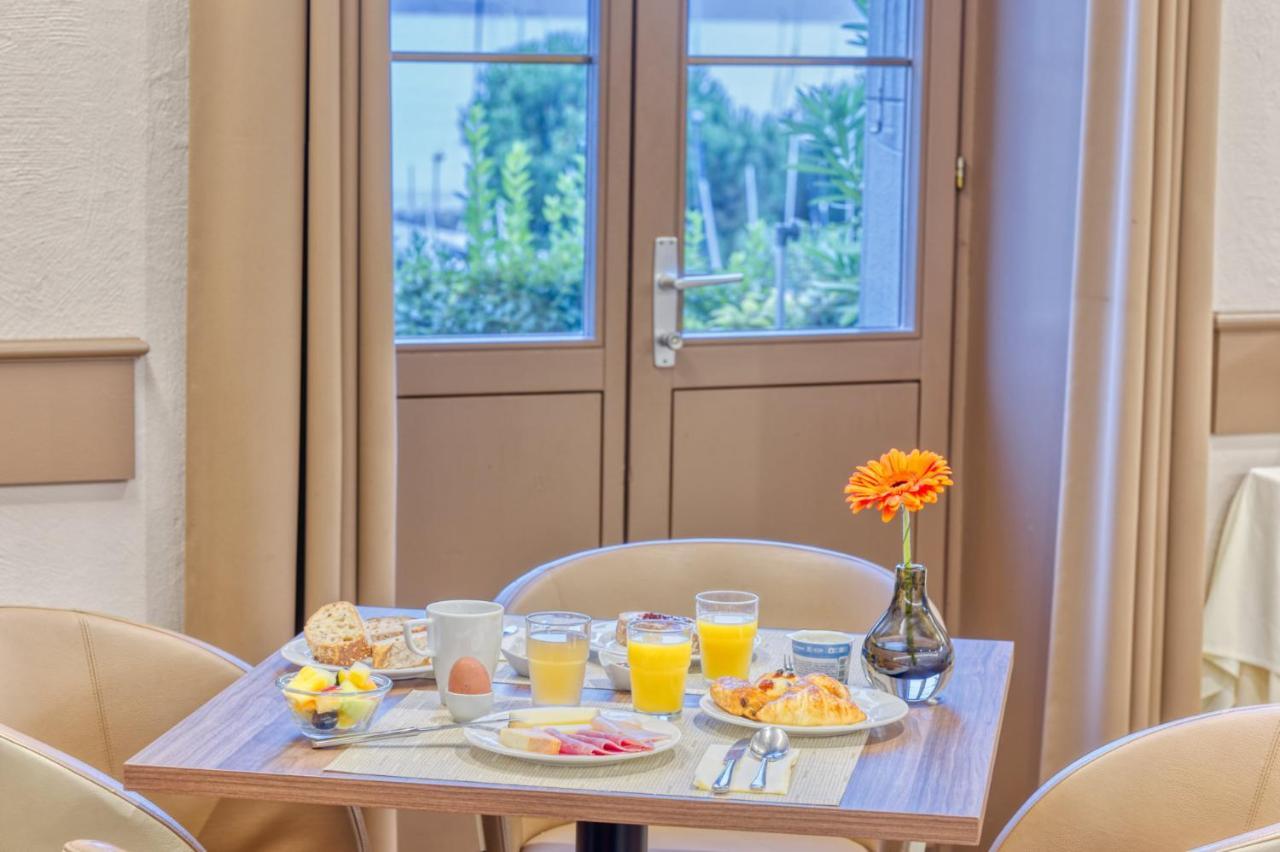 Bon Rivage Hotel 3*